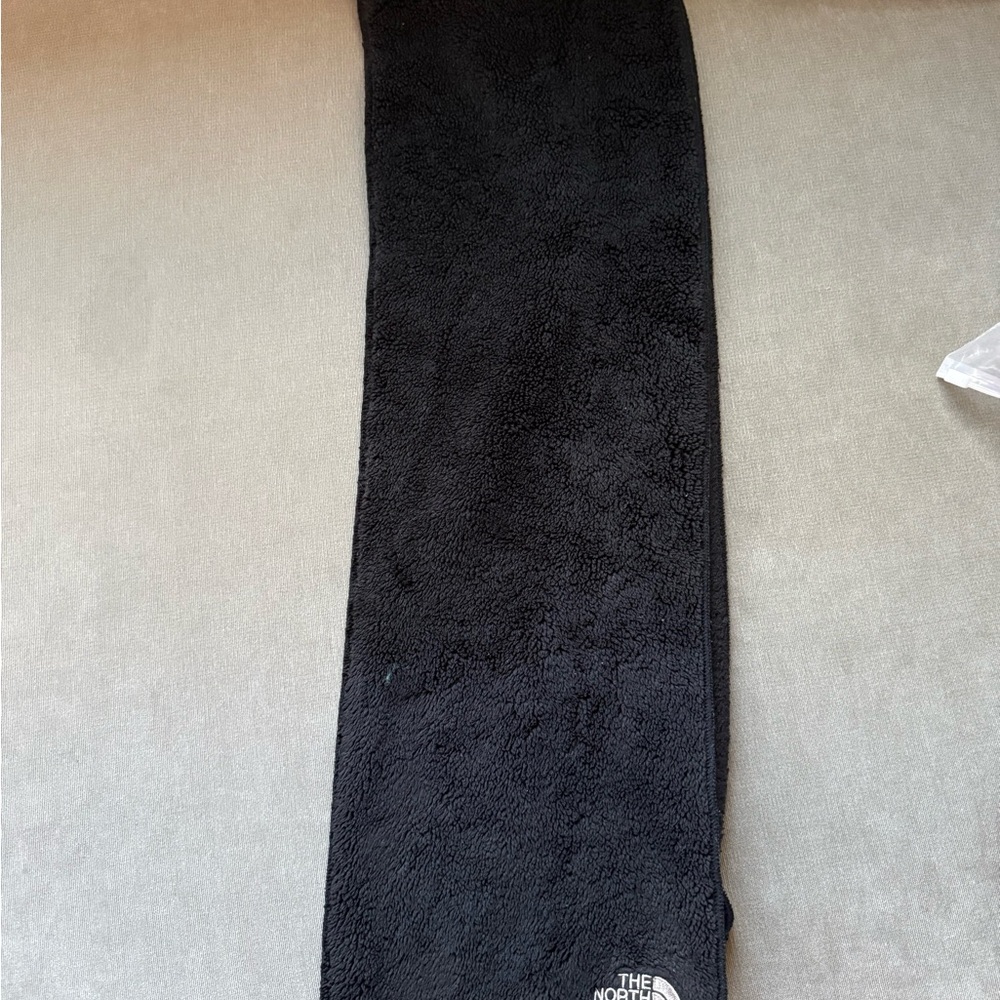The North Face Classic Black Fleece Scarf